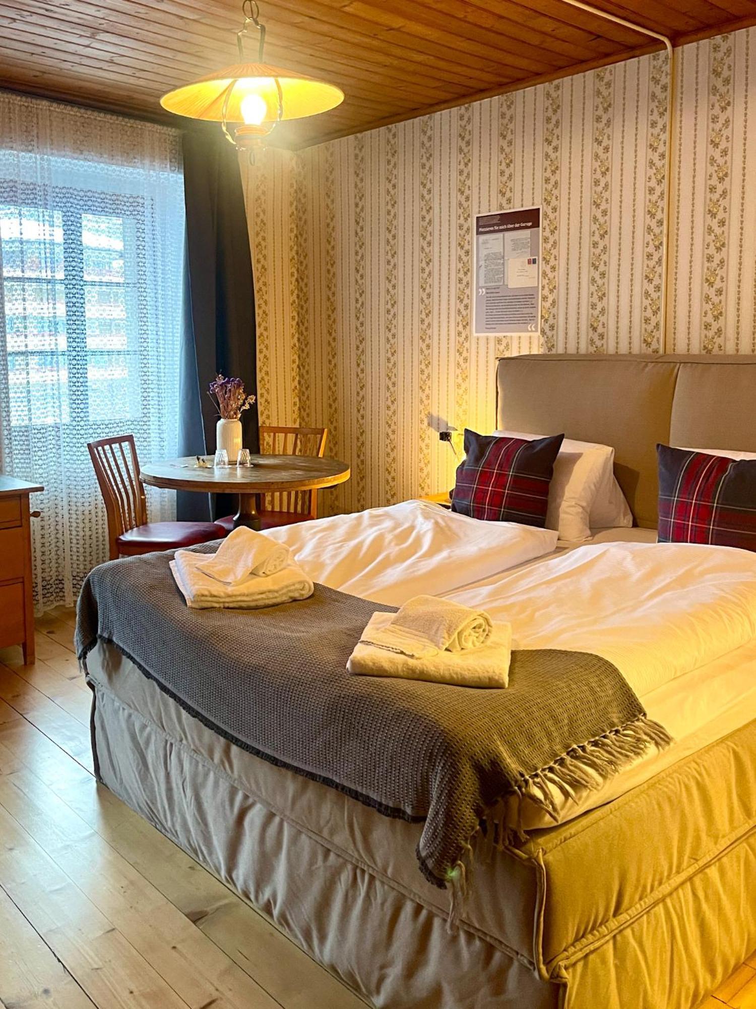 Du Glacier Boutique & Traditions Hotel Fiesch Exterior foto